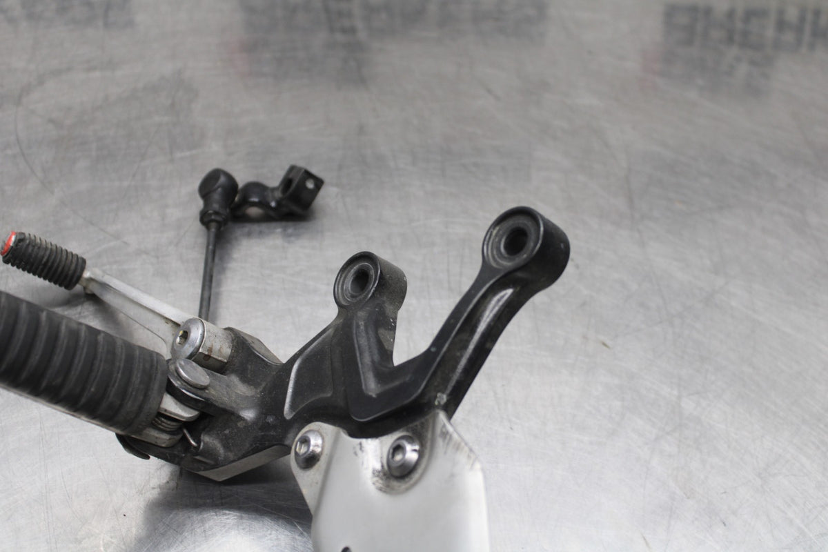 23 KAWASAKI Z900RS LEFT REARSET REAR SET FOOT PEG W SHIFTER BB935