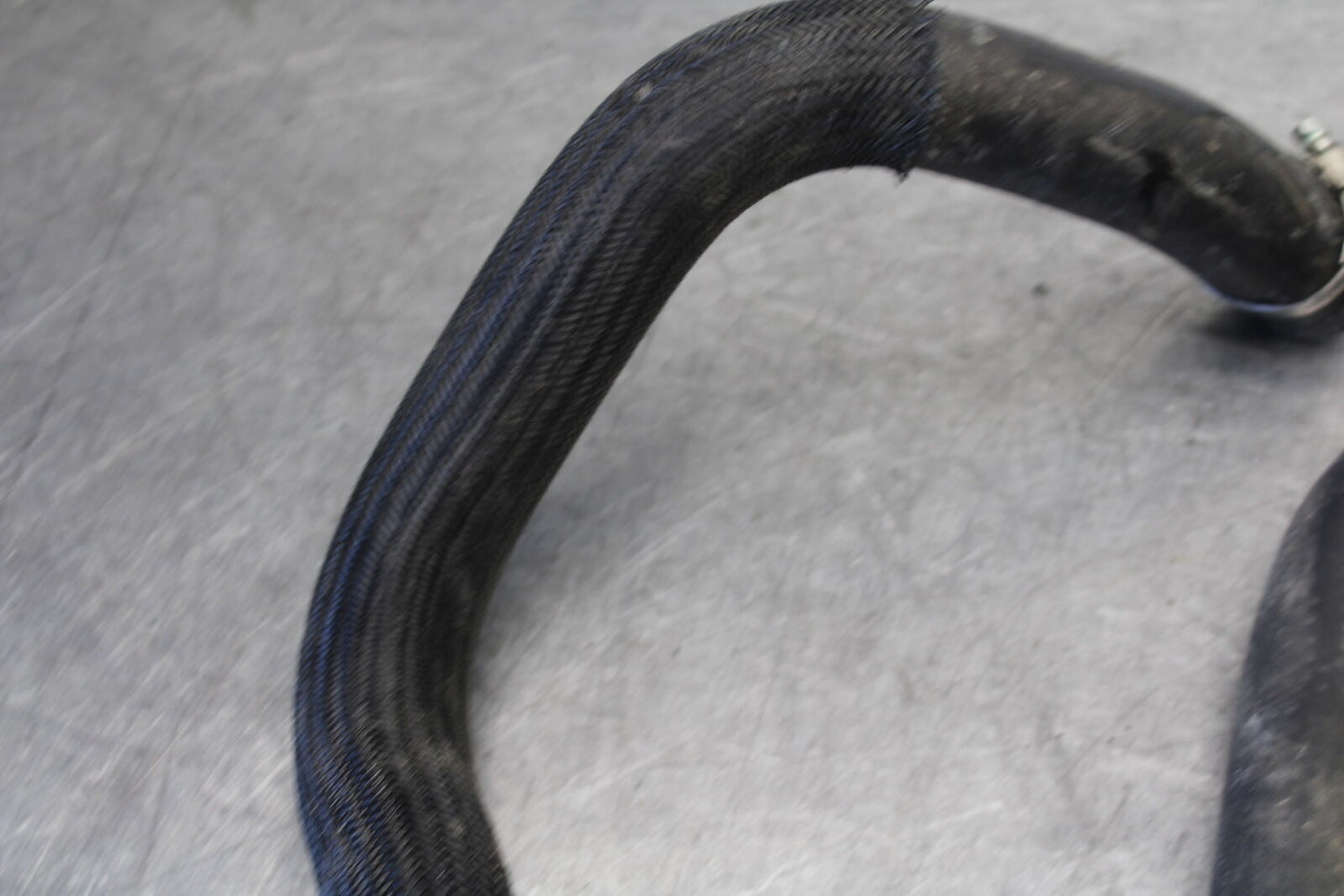 11-24 SUZUKI GSXR750 RADIATOR HOSES ENGINE COOLANT WATER PIPES HOSE SET   BB687