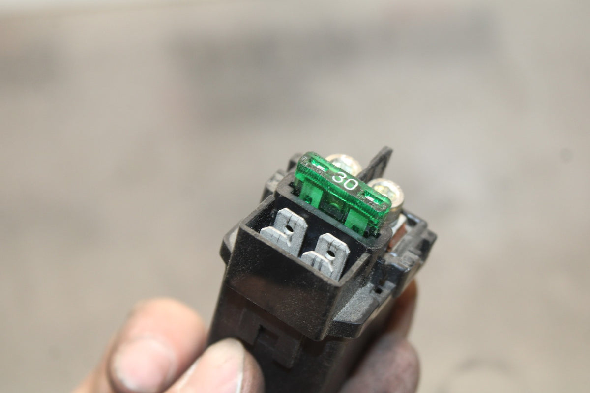08-09 KAWASAKI NINJA ZX14R ENGINE STARTER RELAY STARTING MOTOR SWITCH BB932