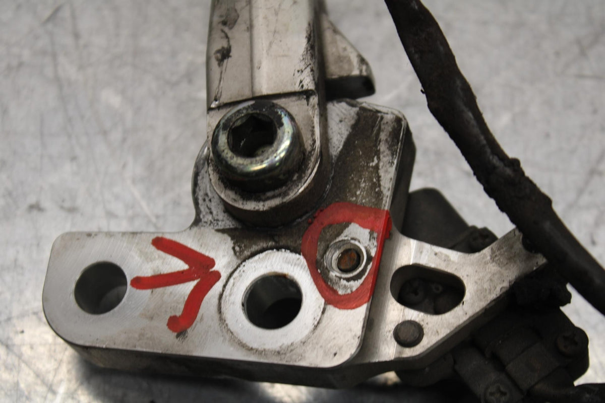 2009 Triumph Daytona 675 KICKSTAND SIDE KICK STAND T2082011 BB584