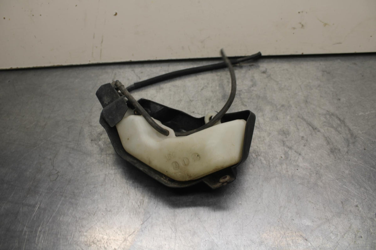 2014 Yamaha FZ09 COOLANT WATER TANK RESERVOIR BOTTLE 1RC-21871-00-00 BB81