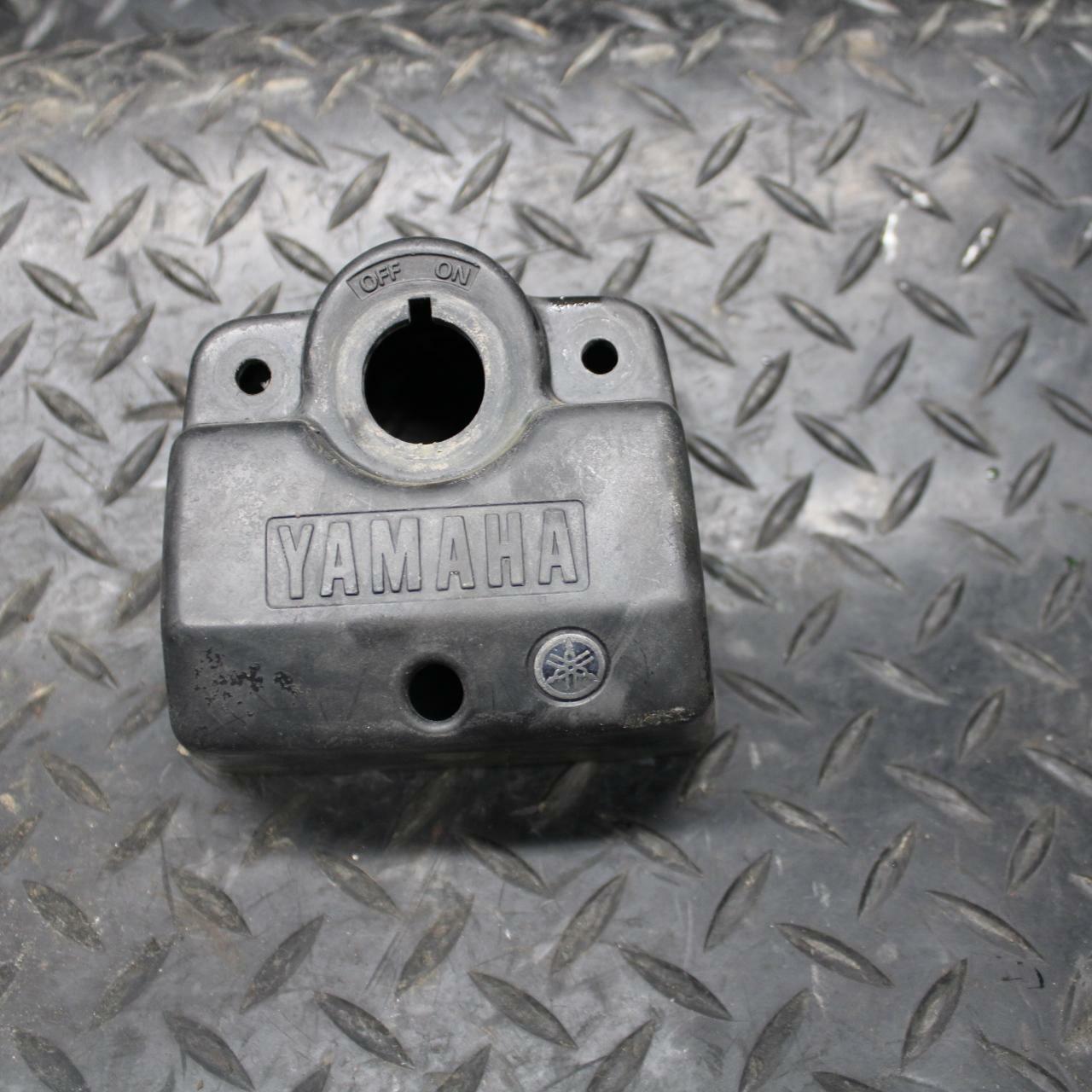2004 Yamaha Banshee 350 YFZ350 IGNITION TRIM PANEL COVER BB232