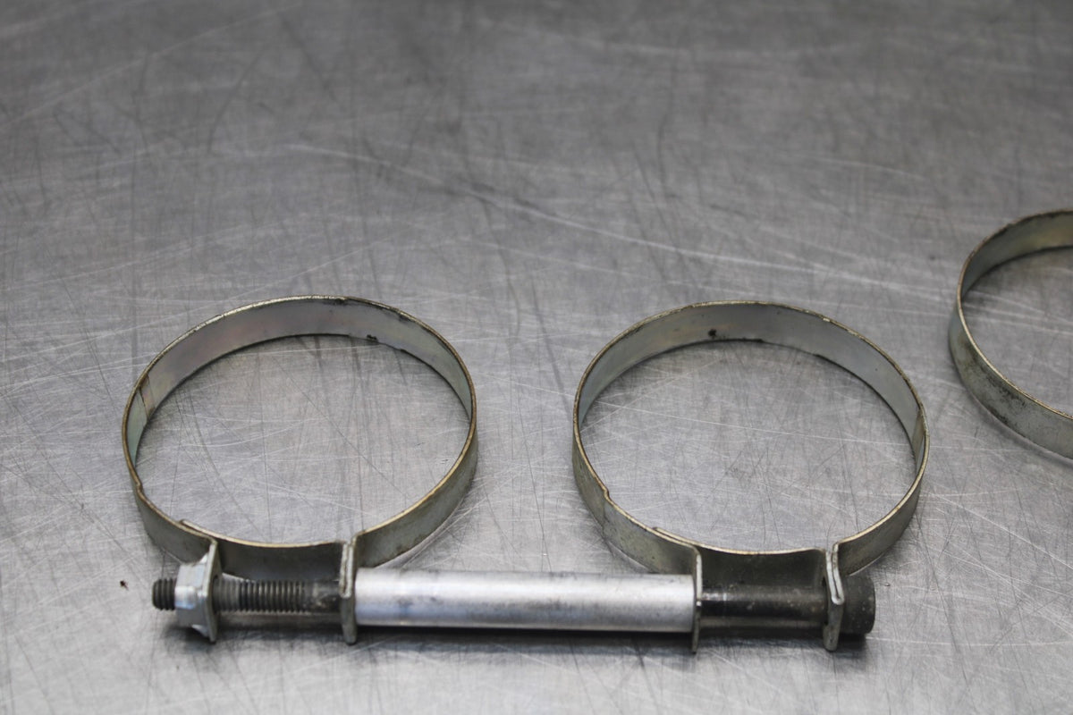 08 KAWASAKI NINJA ZX10R AIR INTAKE BOOT CLAMPS BB902