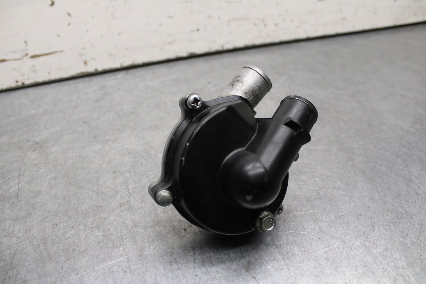 06-07 SUZUKI GSXR750 ENGINE WATER COOLANT PUMP  17400-01H00 BB670