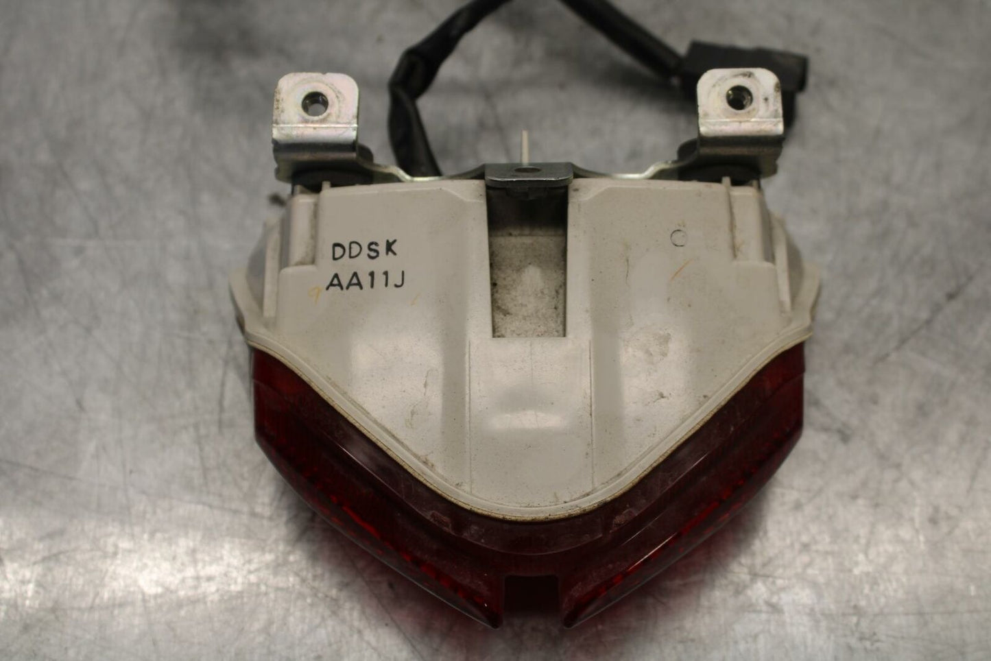15-21 SUZUKI GSXR600 REAR TAIL TAILLIGHT BACK BRAKE LIGHT BB418 B