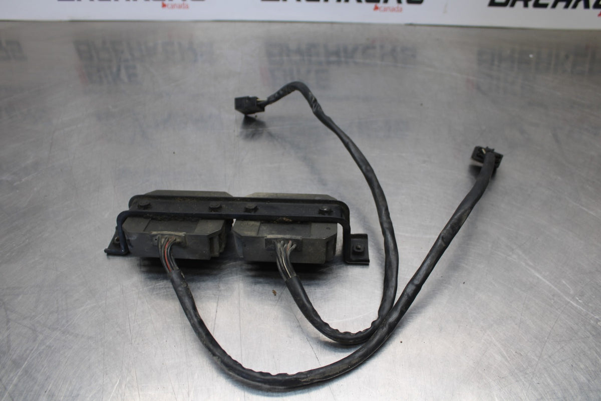 03-08 KAWASAKI VULCAN 1600 RECTIFIER VOLTAGE REGULATOR SET PAIR BB196