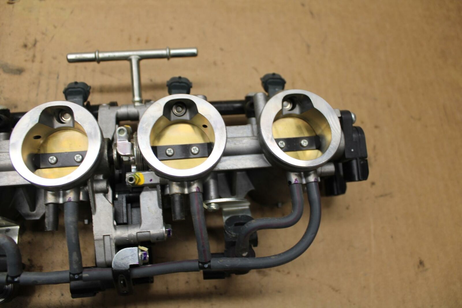 09-12 KAWASAKI NINJA ZX6R MAIN FUEL INJECTORS / THROTTLE BODIES BB383