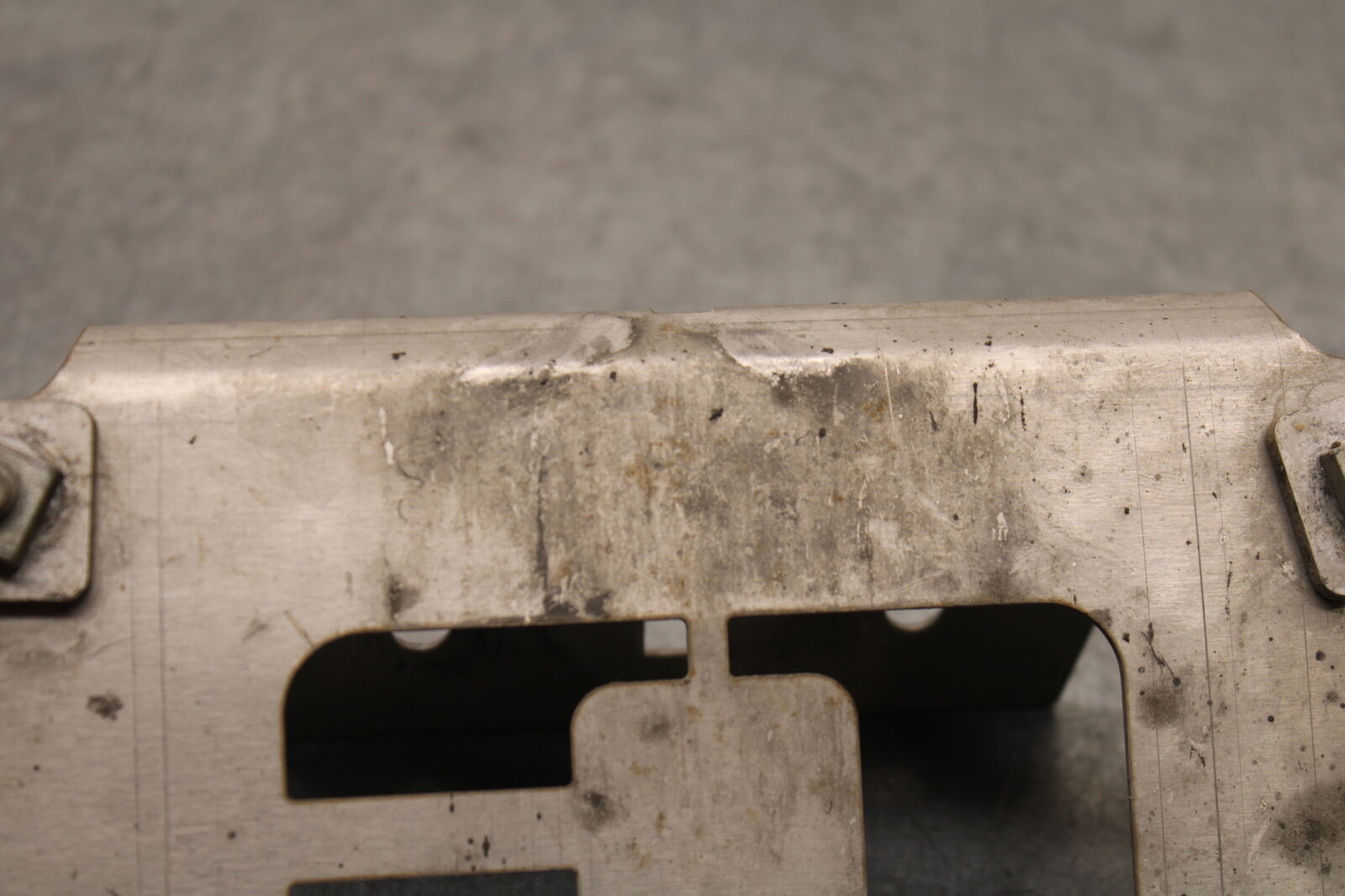 09-15 YAMAHA FZ6R FENDER ELIMINATOR LICENSE PLATE BRACKET   BB686