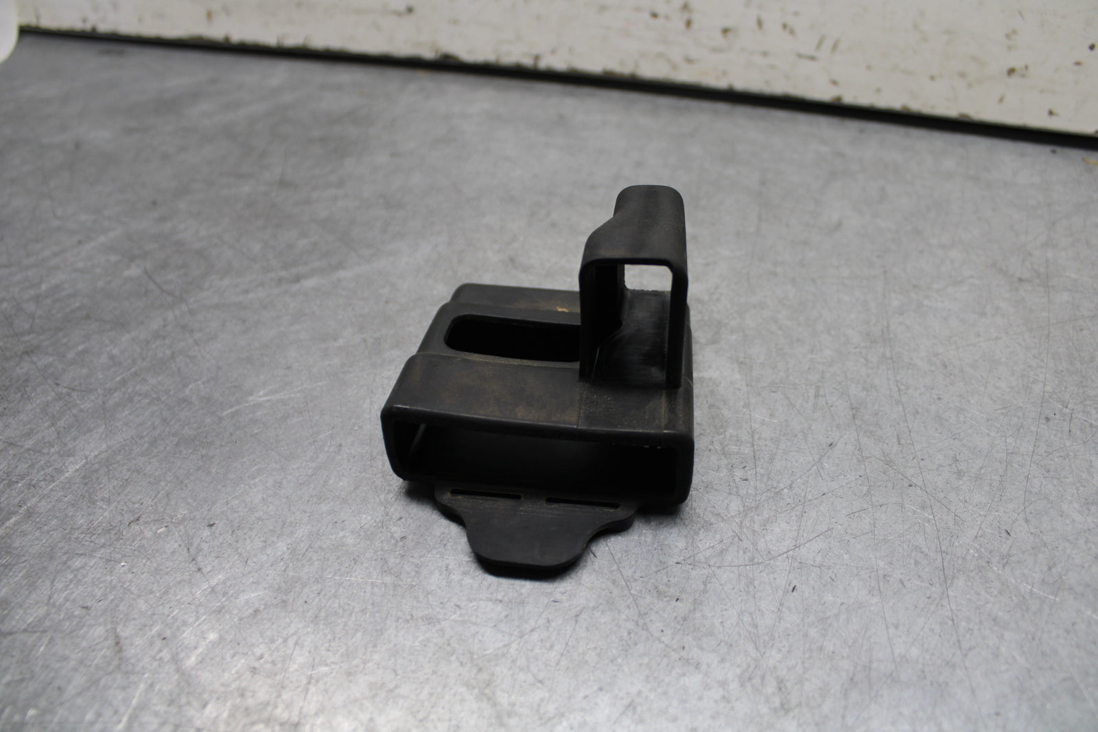 21-24 YAMAHA MT-07 RELAY ASSEMBLY LIGHT CONTROL UNIT BB662