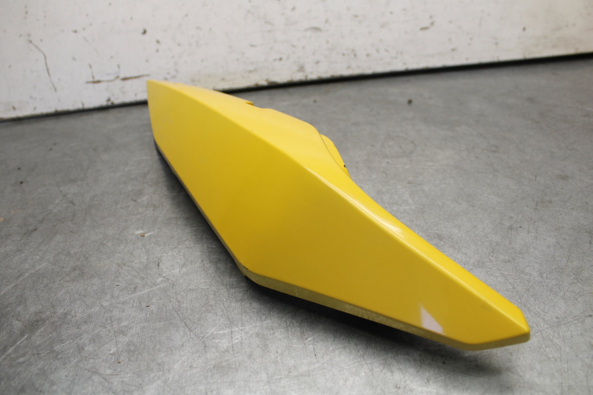 09-15 YAMAHA FZ6R RIGHT REAR BACK TAIL FAIRING COWL SHROUD  BB686