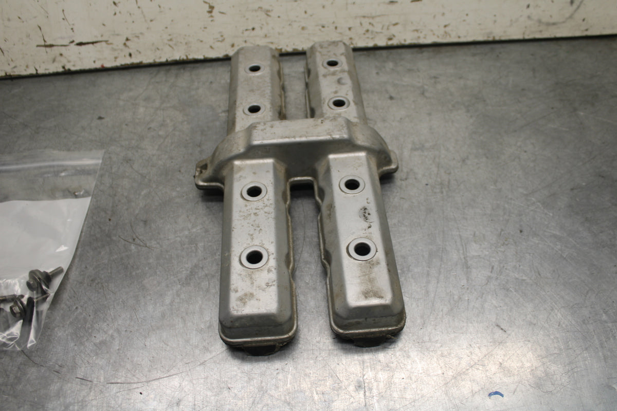 96-07 YAMAHA YZF600R ENGINE TOP END CYLINDER HEAD COVER  BB746