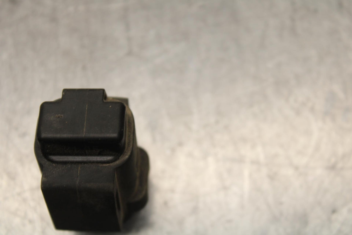 09-16 SUZUKI GSXR1000 TIP OVER BANK ANGLE CRASH SENSOR SWITCH  BB642