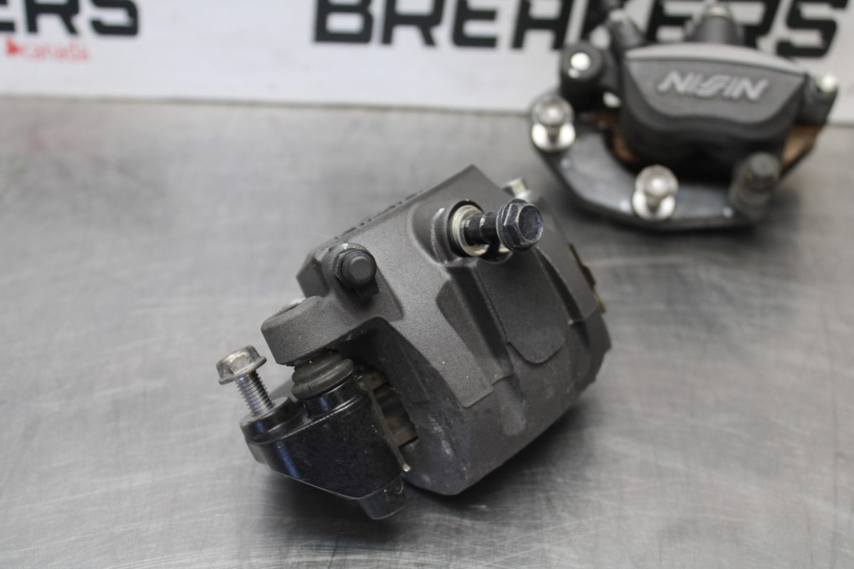 23 KAWASAKI NINJA 650 EX650 RIGHT LEFT FRONT BRAKE CALIPER SET PAIR BB920