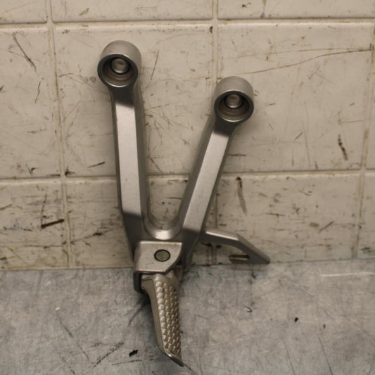 2006 Suzuki SV650S LEFT REAR BACK PASSENGER PEG BB65
