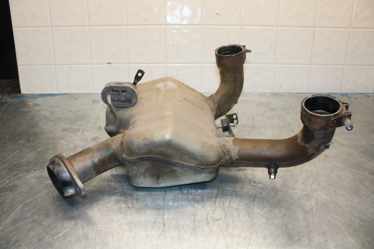 10-12 CAN AM SPYDER RT CENTER EXHAUST COLLECTOR CHAMBER JOINT BB415