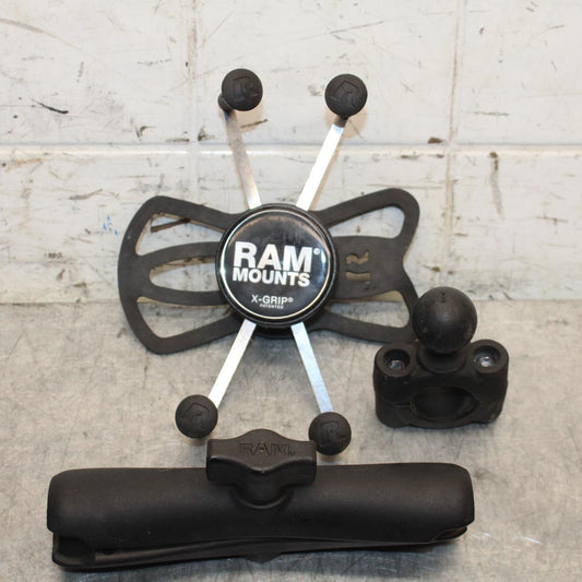 2015 Yamaha FZ09 RAM PHONE MOUNT BB54