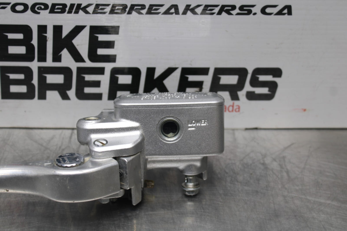 15 SUZUKI BOULEVARD C50 FRONT BRAKE MASTER CYLINDER BB775