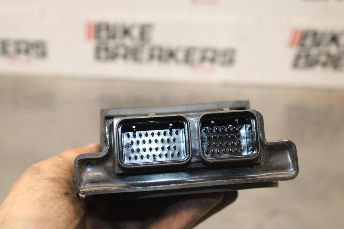 04-05 KAWASAKI NINJA ZX10R ECU COMPUTER CONTROLLER UNIT BLACK BOX ECM BB931