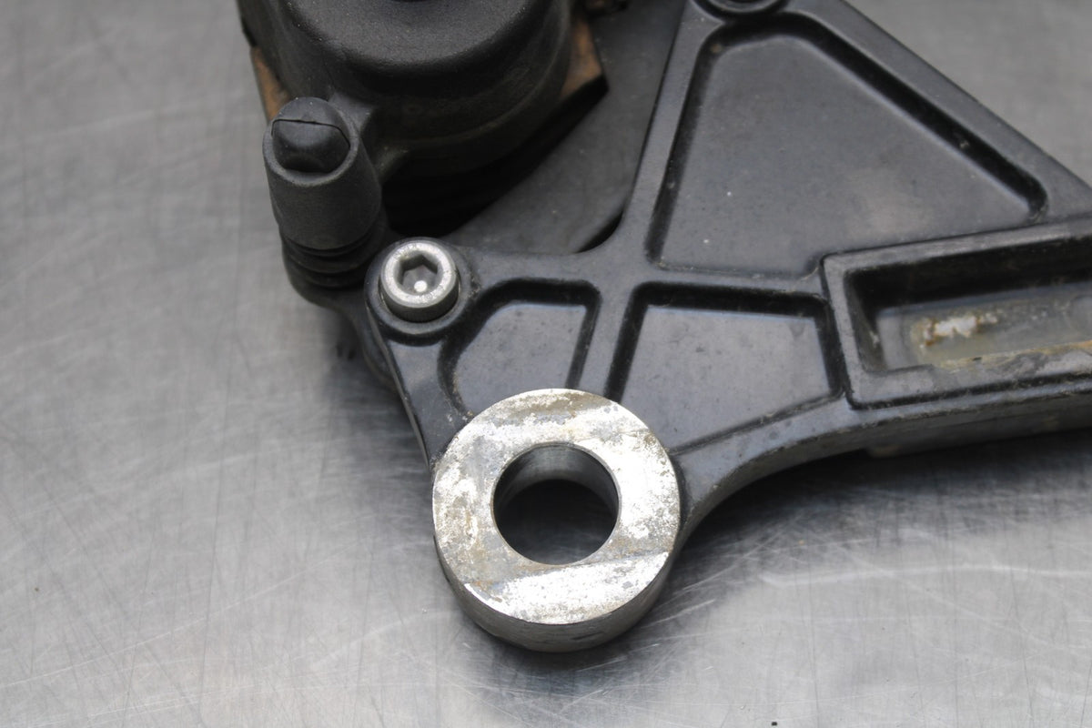 06 KAWASAKI NINJA 650 EX650 REAR BACK BRAKE CALIPER W MOUNT BRACKET BB823