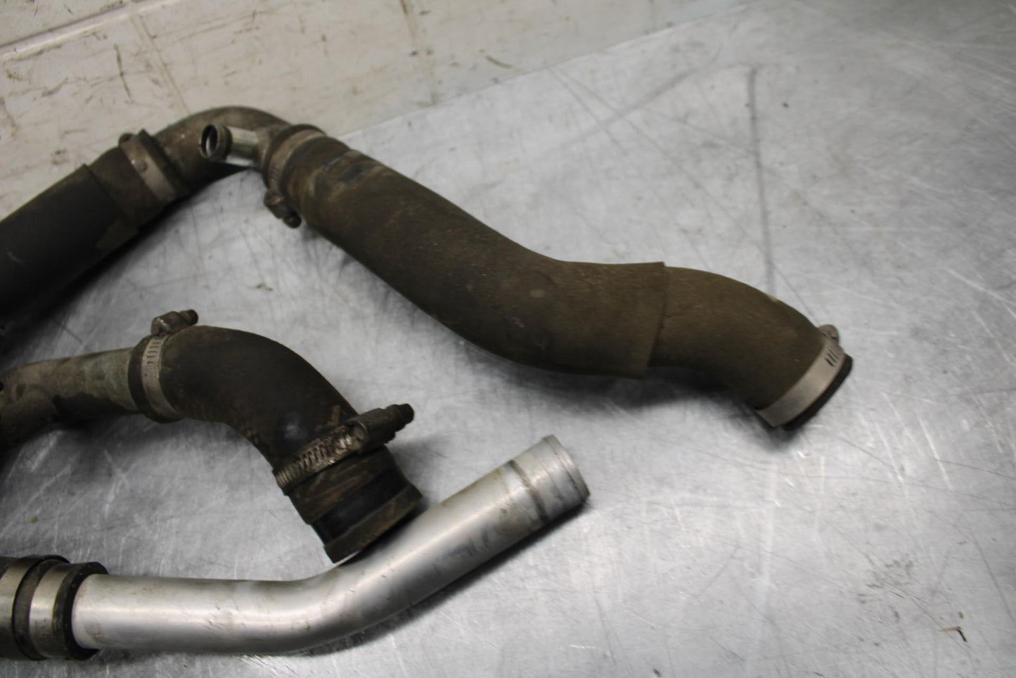07 YAMAHA YZF R6 RADIATOR HOSES ENGINE COOLANT WATER PIPES HOSE BB495