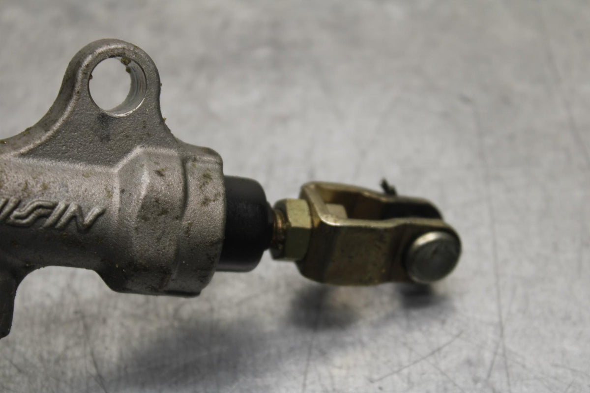 03 KAWASAKI NINJA ZX6RR ZX600K REAR BACK BRAKE MASTER CYLINDER W RESERVOIR BB105