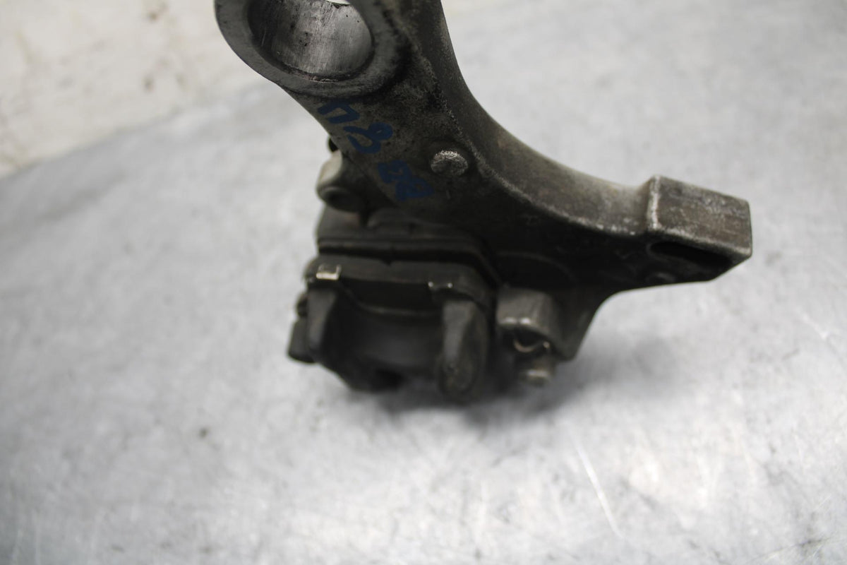 2007 Honda CBR600RR REAR BACK BRAKE CALIPER W MOUNT BRACKET 43150-MFJ-D01 BB42