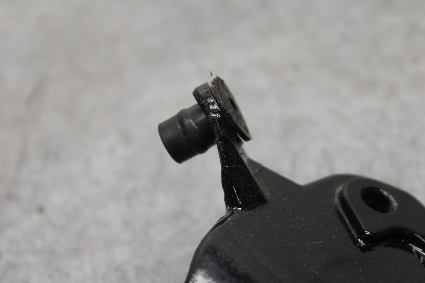 11-12 KAWASAKI NINJA 400 EX400 C UPPER FAIRING MIRROR GAUGES STAY BRACKET BB358