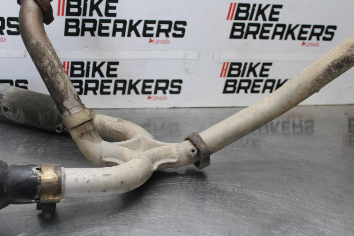 05 DUCATI SUPERSPORT 800 FULL EXHAUST SYSTEM HEADERS PIPE MUFFLER BB913