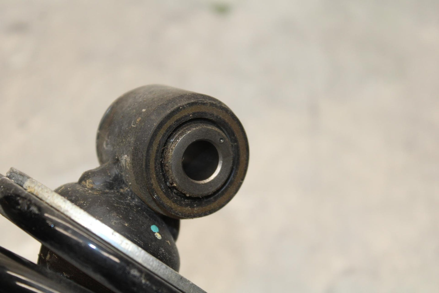 19-22 KAWASAKI Z400 REAR BACK SHOCK ABSORBER SUSPENSION BB586