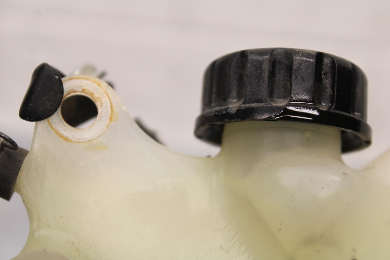 2011 Kawasaki Ninja ZX6R ZX600R COOLANT WATER TANK RESERVOIR BOTTLE  BB587