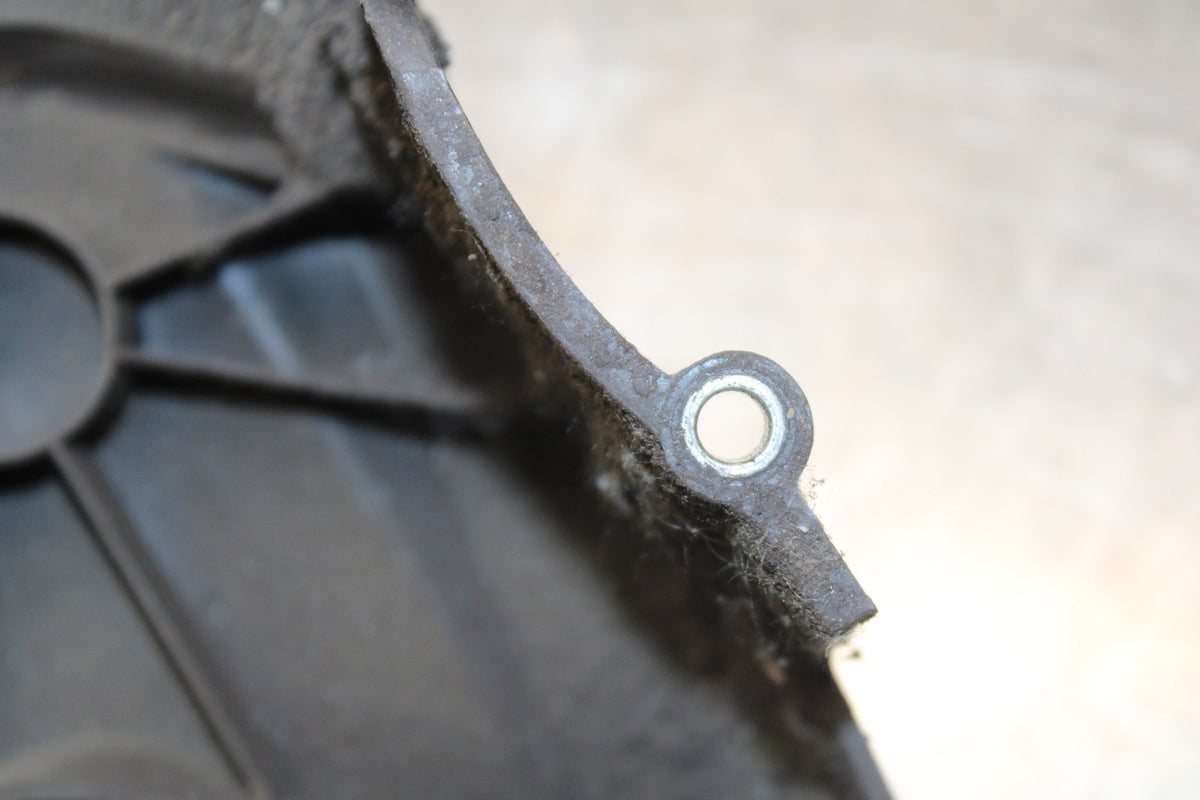 04-05 YAMAHA YZF R1 ENGINE SPROCKET COVER BB173