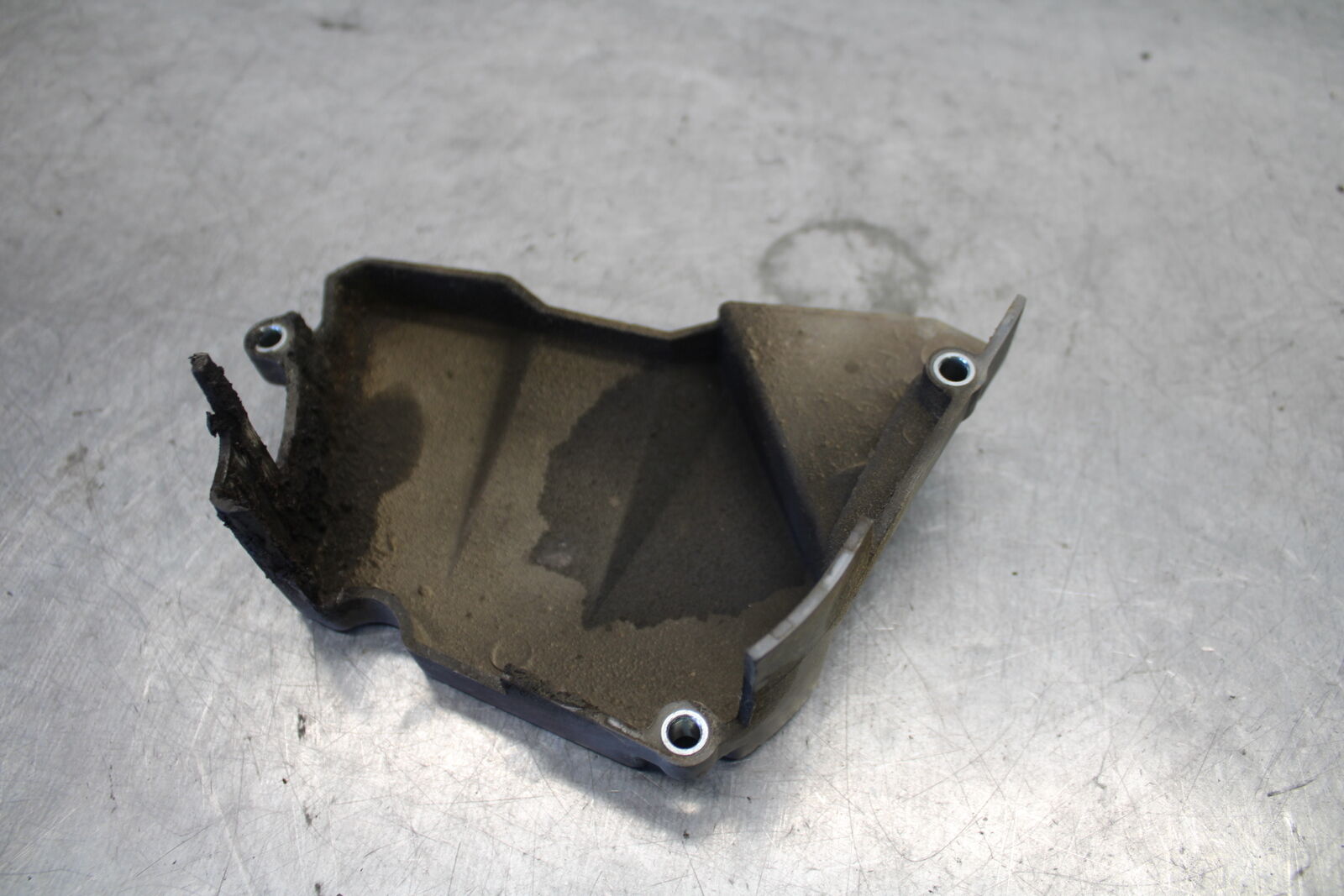 07-09 YAMAHA FZ6 ENGINE SPROCKET COVER 1B3-15418-00-00 BB713