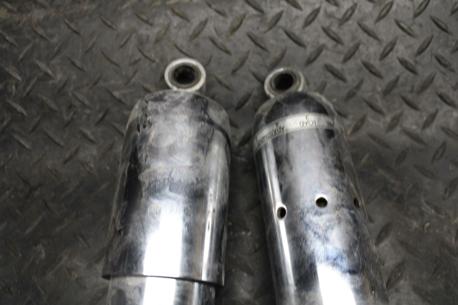 03-05 HONDA SHADOW CLASSIC 750 REAR BACK SHOCKS ABSORBER BB229