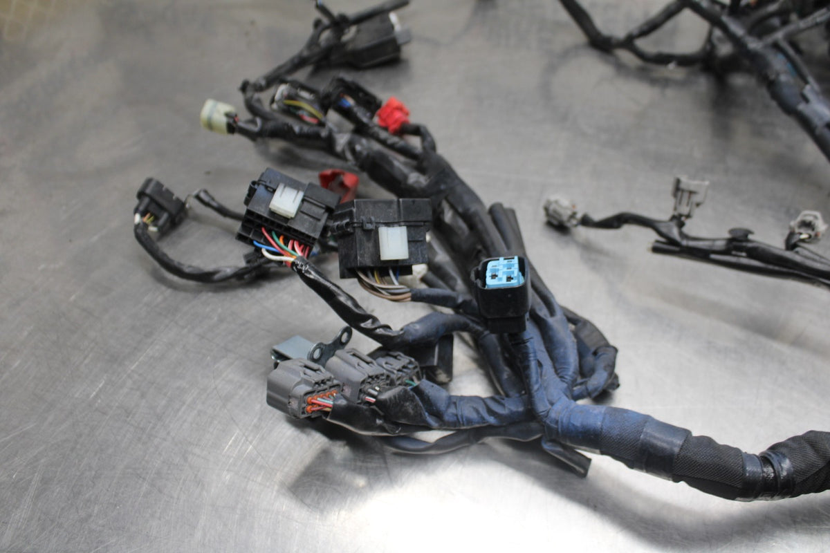 23 KAWASAKI Z900RS MAIN ENGINE WIRING HARNESS MOTOR WIRE LOOM BB935