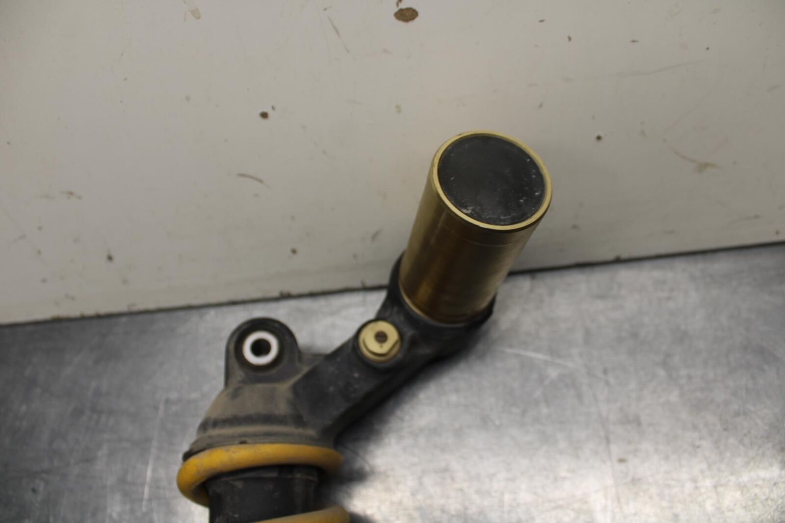 03-04 HONDA CBR600RR REAR SHOCK ABSORBER SUSPENSION 52400-MEE-003 BB614