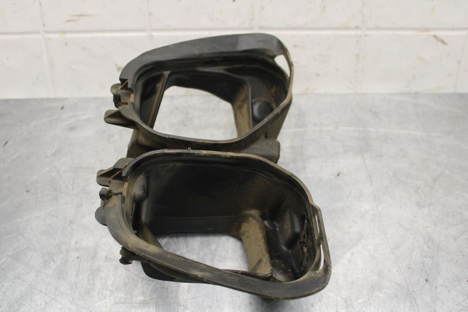 2007 Honda CBR600RR RAM AIR INTAKE TUBE DUCT BB596