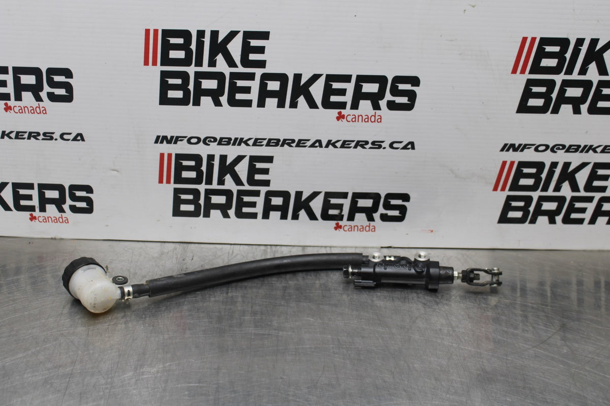22-25 YAMAHA YZF R7 REAR BACK BRAKE MASTER CYLINDER W RESERVOIR BB769