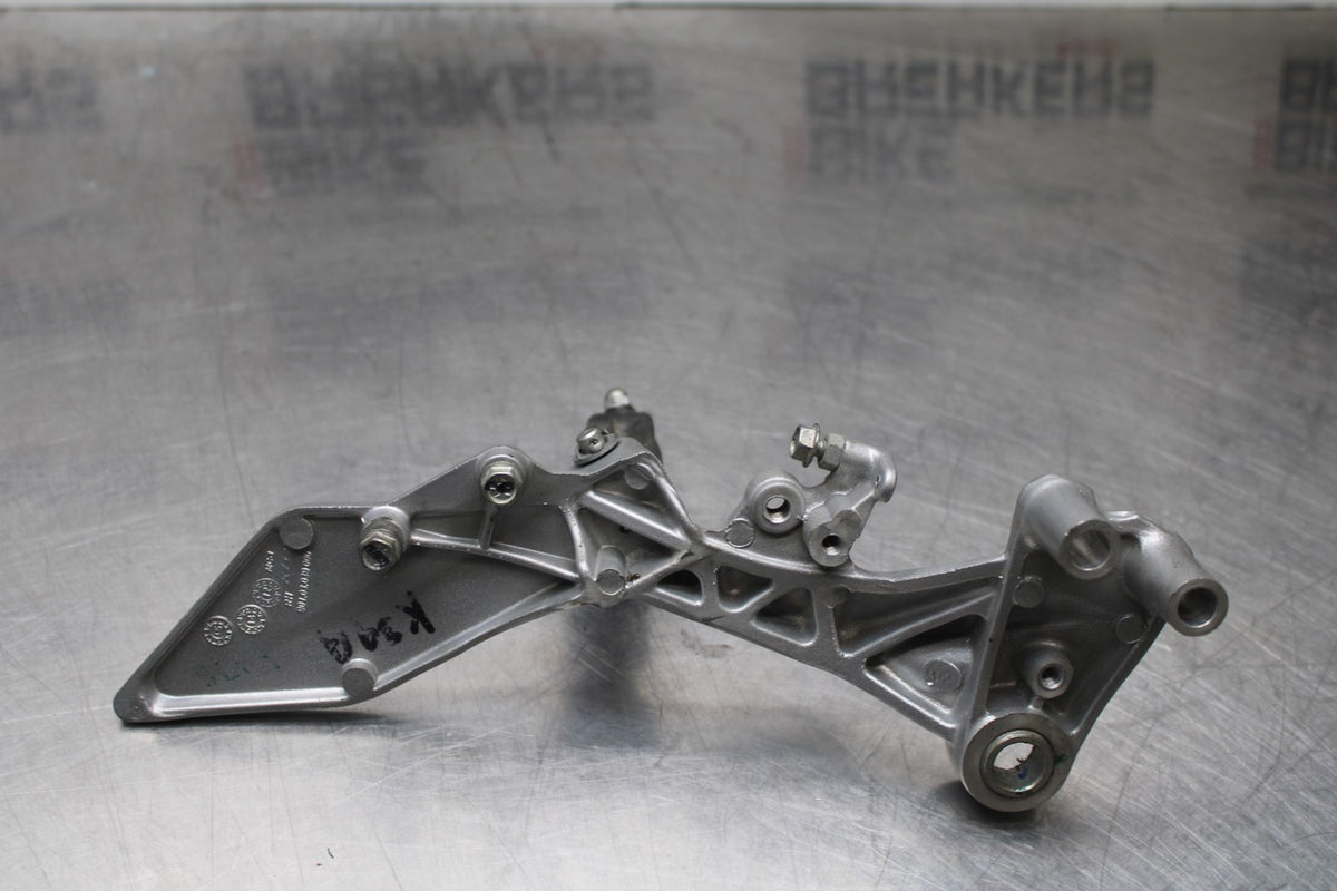 13-16 KTM 390 DUKE RIGHT REARSET REAR SET DRIVER FOOT PEG REST STOP BB815