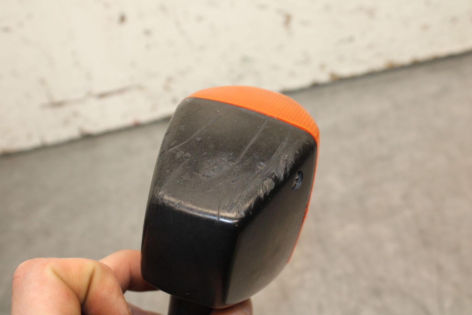 84 HONDA INTERCEPTOR 750 VF750F RIGHT FRONT TURN SIGNAL LIGHT INDICATOR BB108