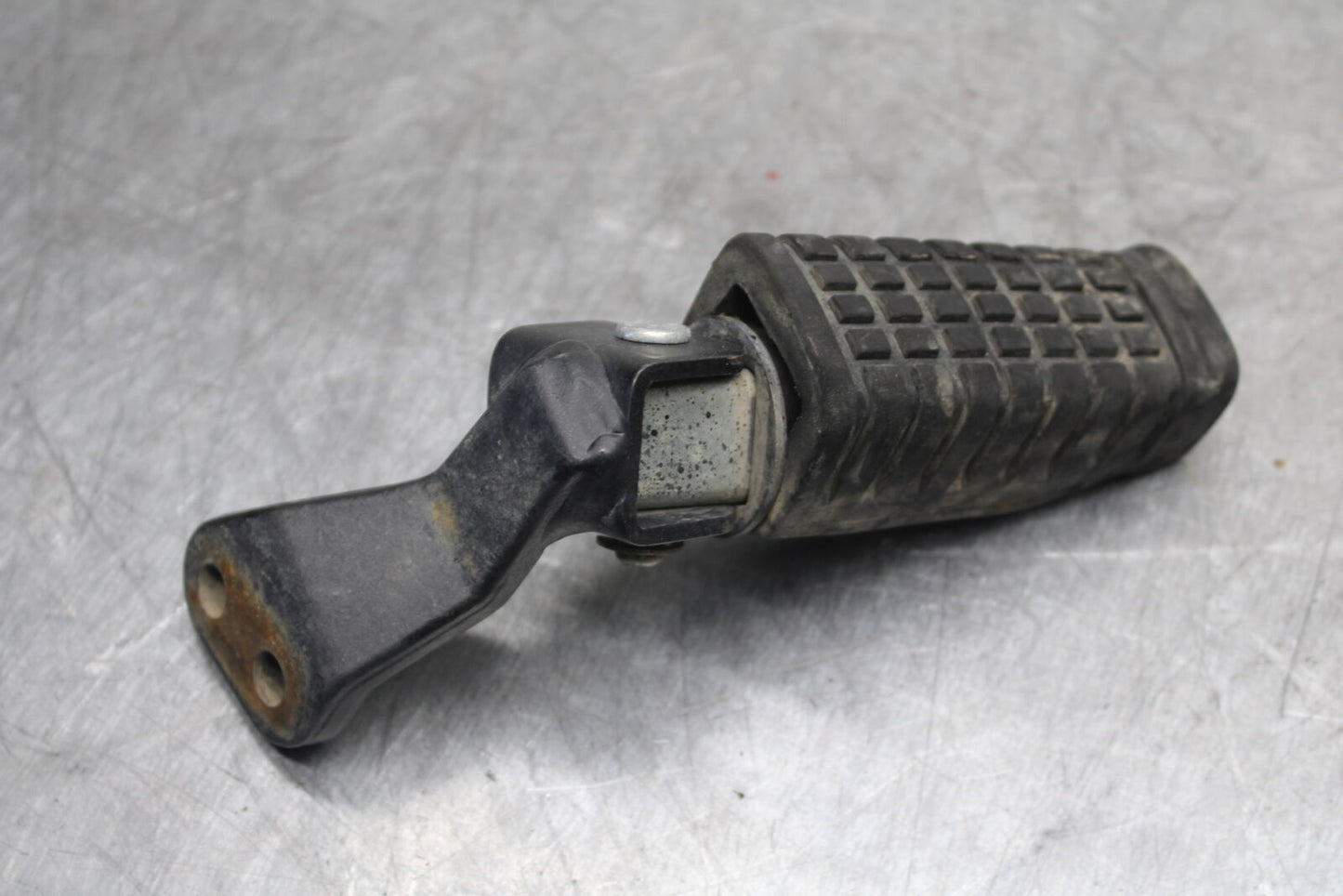 08-18 KAWASAKI KLR650 FRONT FOOT RESTS PEGS STEPS SET PAIR BB707