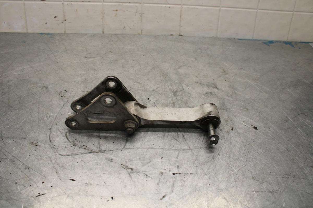 09-16 SUZUKI GSXR1000 REAR DOGBONE SHOCK LINKAGE LINK BB439 