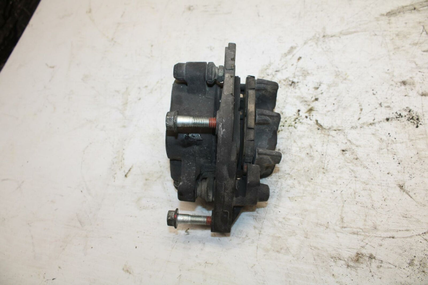 06 HONDA SHADOW 750 VT750C LEFT FRONT BRAKE CALIPER BB352