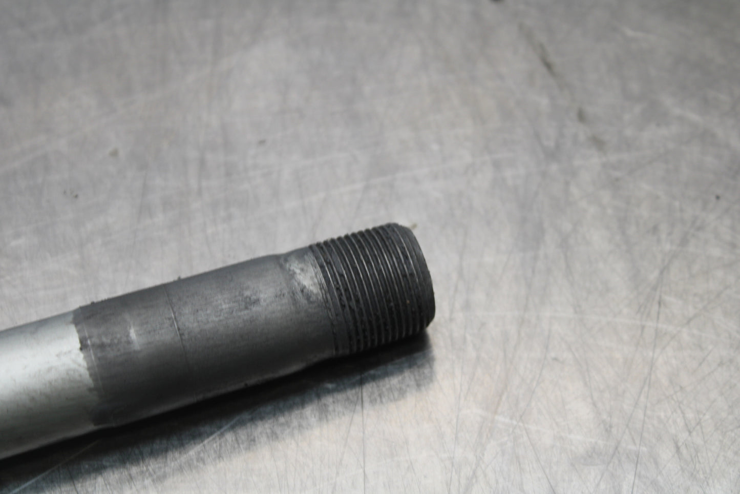 10-11 BMW S1000RR FRONT WHEEL RIM AXLE PIVOT BOLT BB168