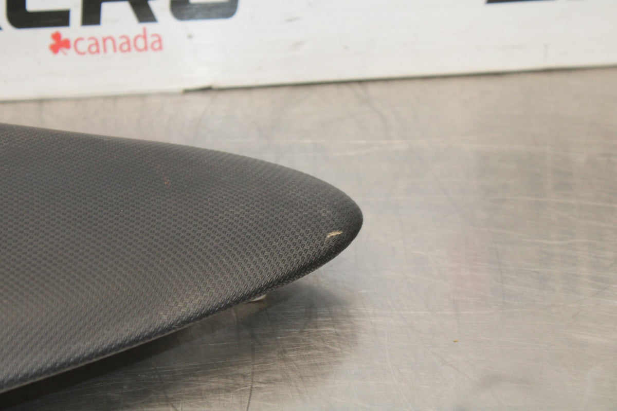 07-08 KAWASAKI NINJA ZX6R REAR BACK PASSENGER TANDEM SEAT SADDLE PILLION BB896