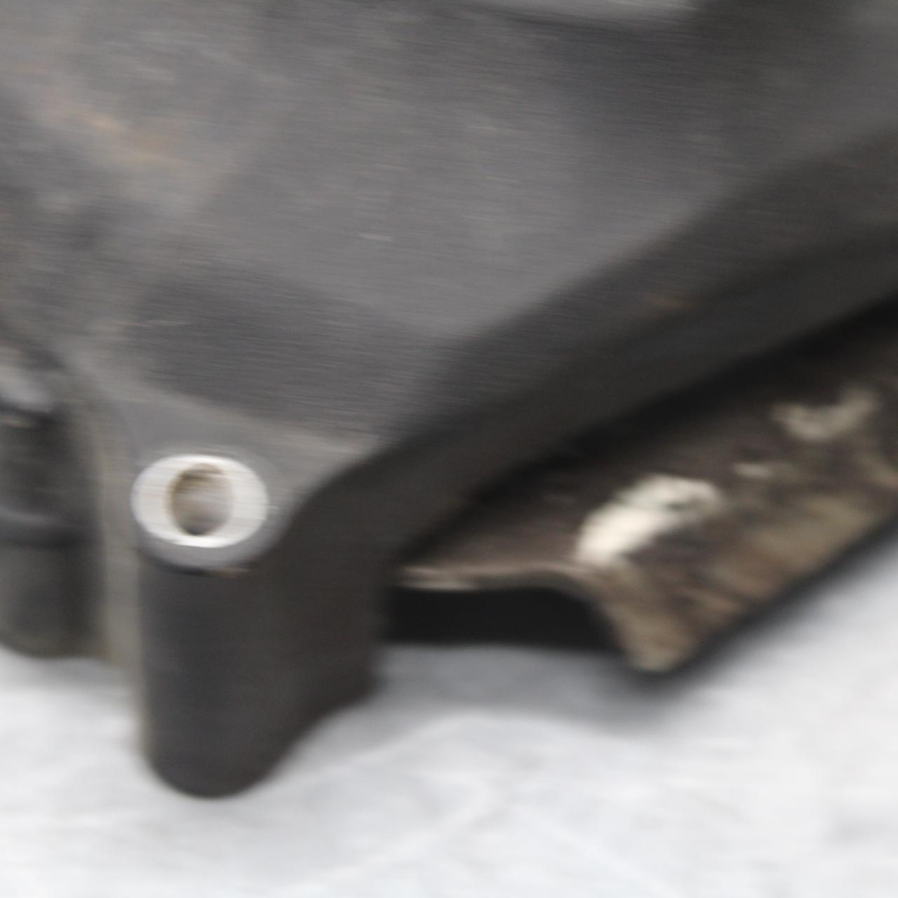 21 KAWASAKI NINJA ZX6R ENGINE SPROCKET COVER BB647