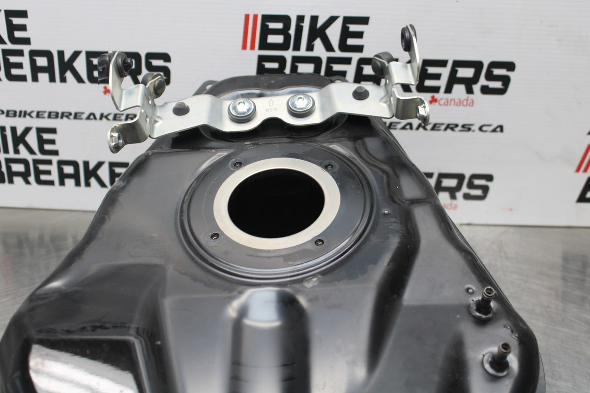 22-25 YAMAHA YZF R7 GAS TANK FUEL CELL PETROL RESERVOIR BB769