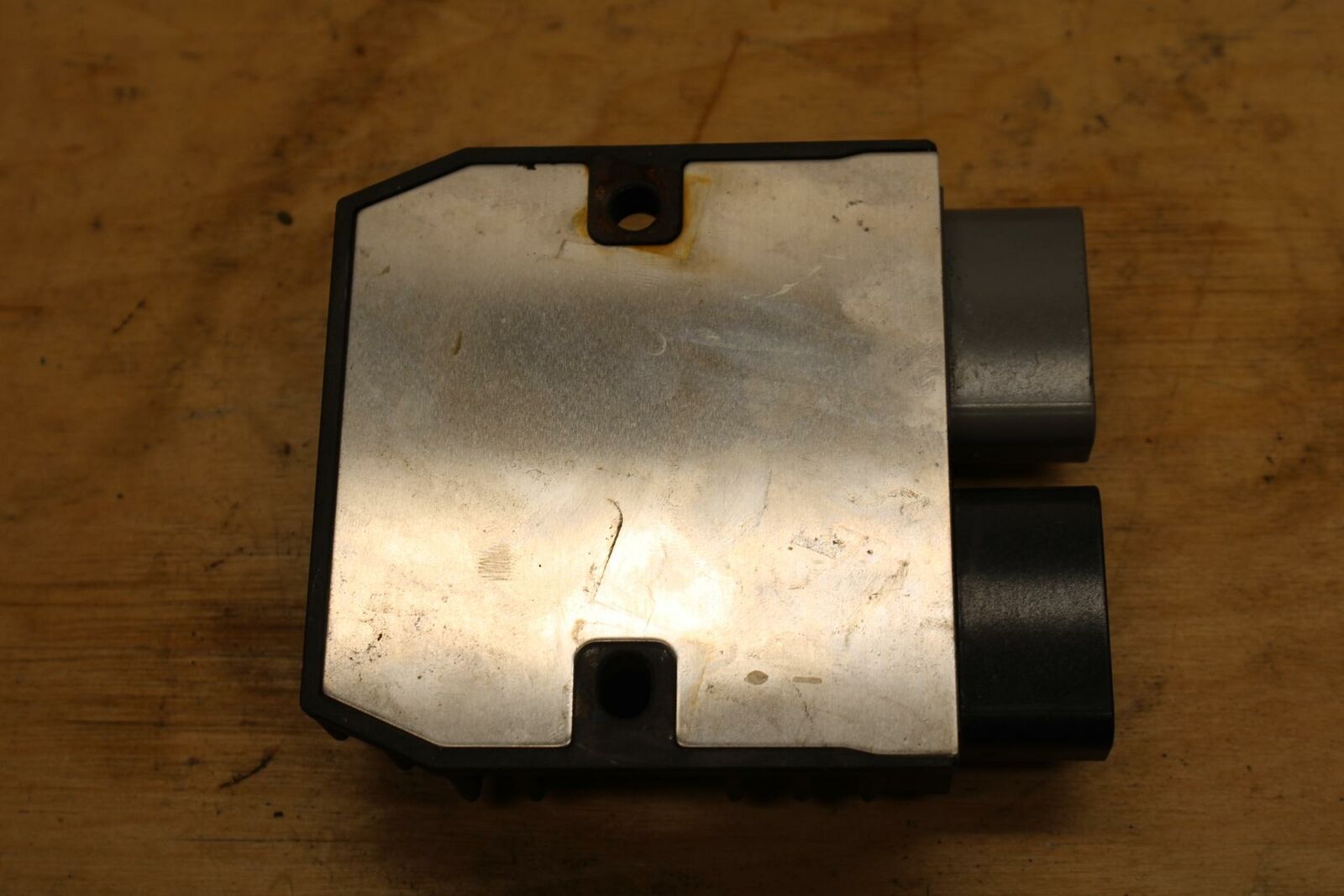 18-21 YAMAHA XSR700 RECTIFIER VOLTAGE REGULATOR BB323