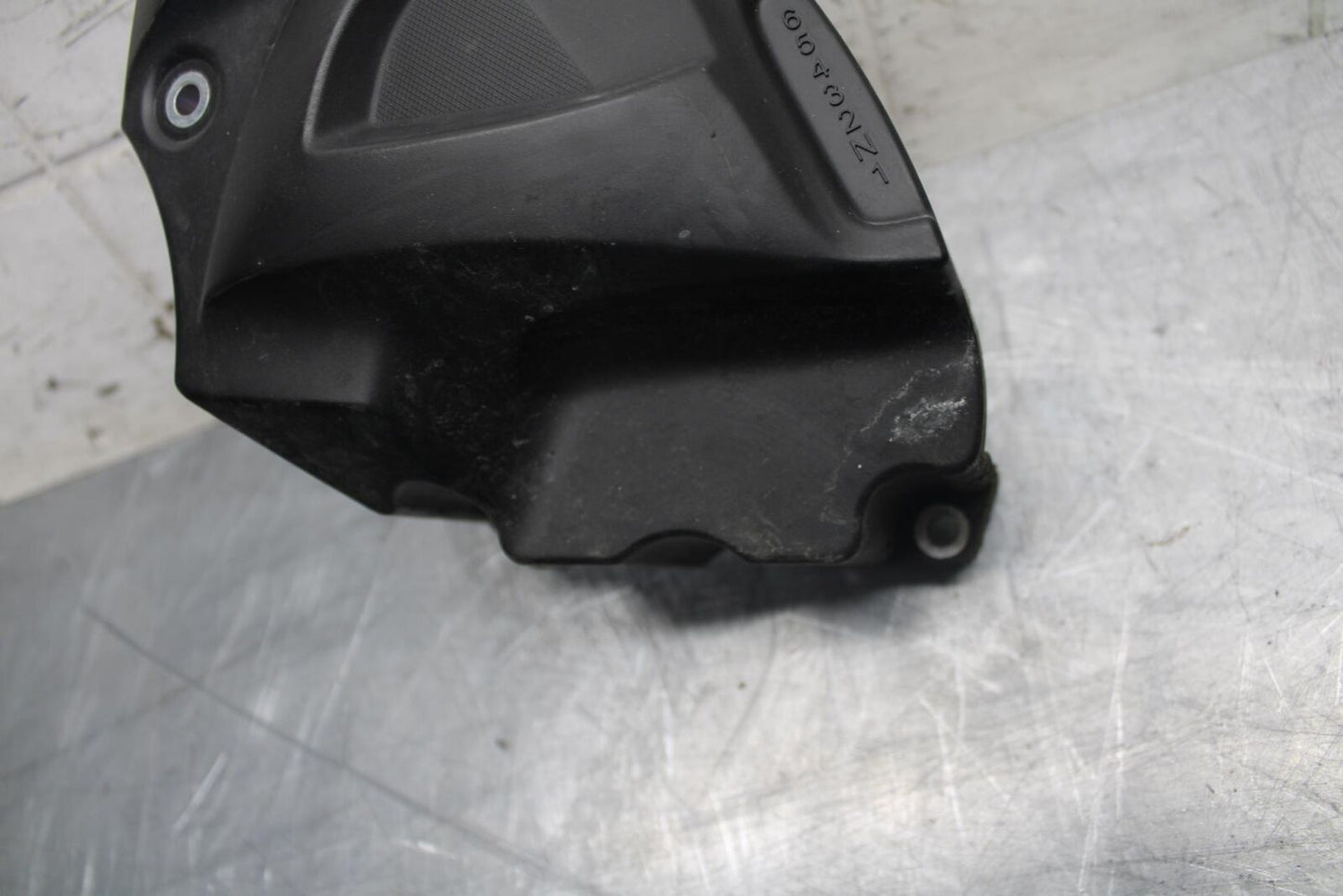 2017 Suzuki SV650X SV650AL7 ABS ENGINE SPROCKET COVER BB512