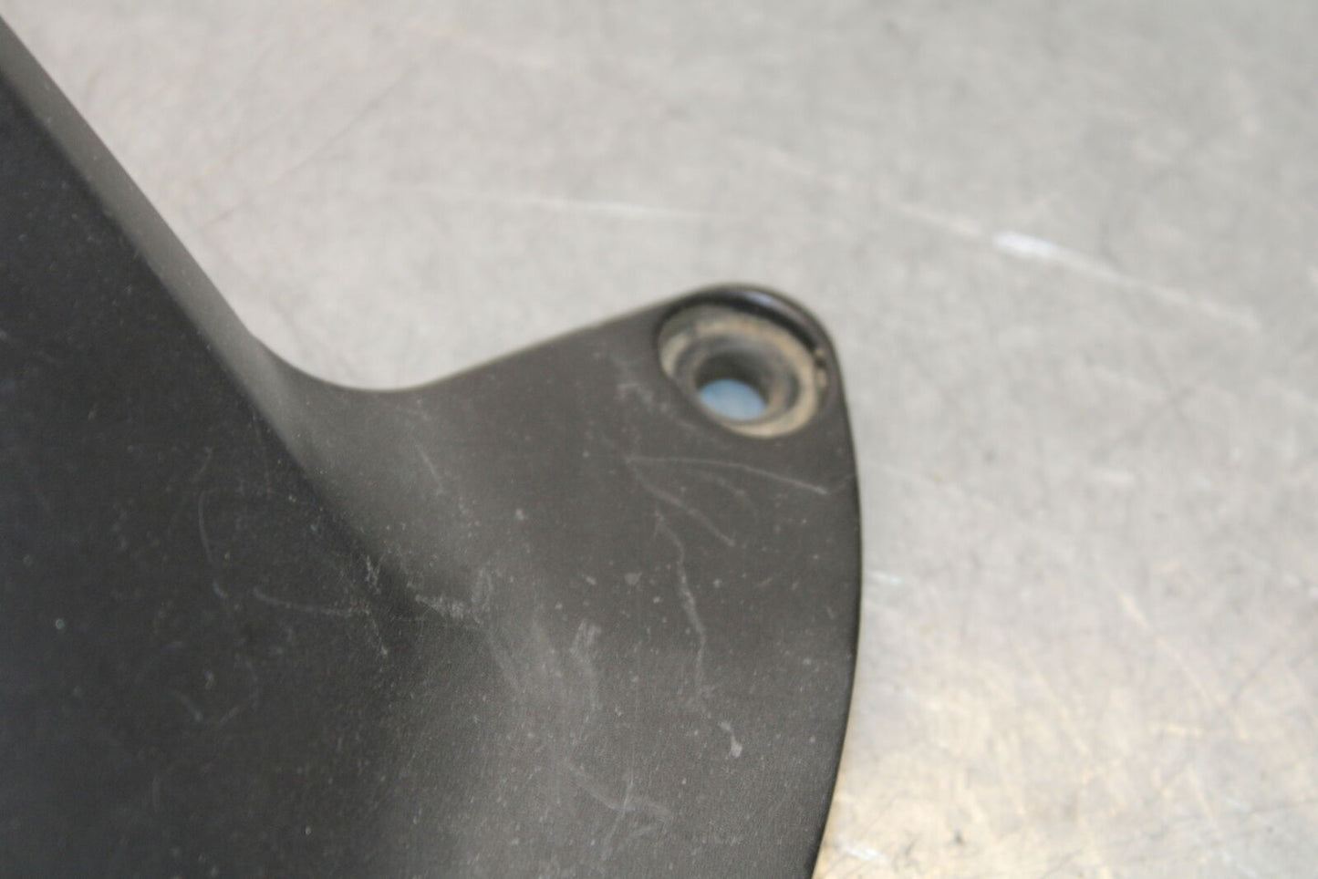 07-12 HONDA CBR600RR REAR BACK WHEEL TIRE HUGGER FENDER BB672