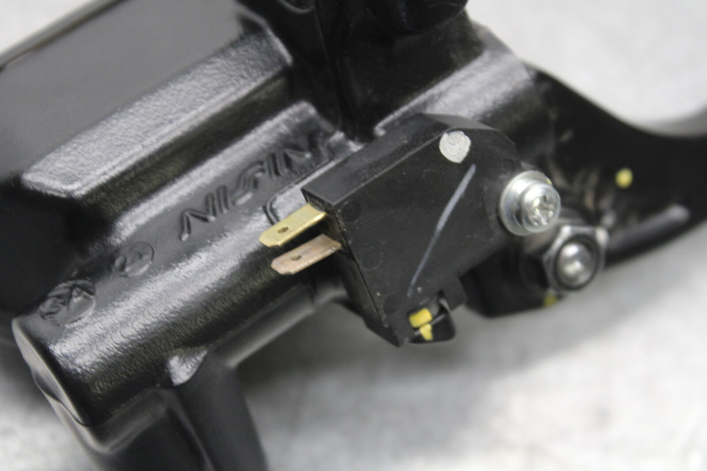 18-23 KAWASAKI NINJA 400 FRONT BRAKE MASTER CYLINDER w/ LEVER BB660